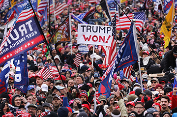 Tiny number of ‘supersharers’ spread the vast majority of fake news