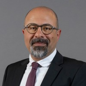 Researcher whose work was plagiarized haunted by impostor emails