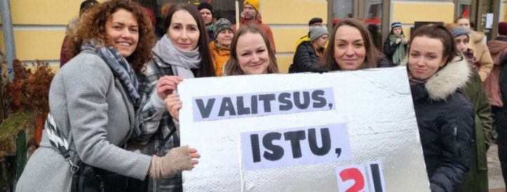 Estonia's Prolonged Teachers' Strike Ends as Union Accepts Government's Minimum Compromise