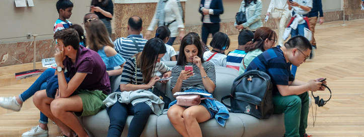 Study Challenges Notion of Social Media Addiction: 'Digital Detox' Shows Limited Impact on Desire to Return Online