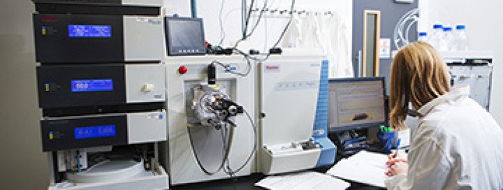 The AI revolution comes to protein sequencing