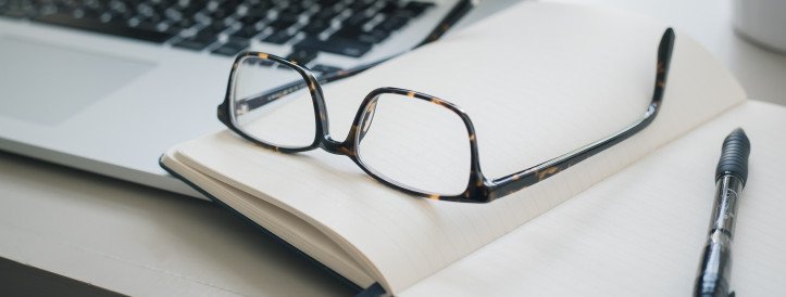 Anonymous Peer Review: Balancing Confidentiality and Transparency