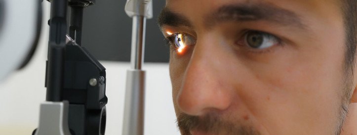 Advanced AI System Matches or Surpasses Human Ophthalmologists in Retina and Glaucoma Management, Study Reveals